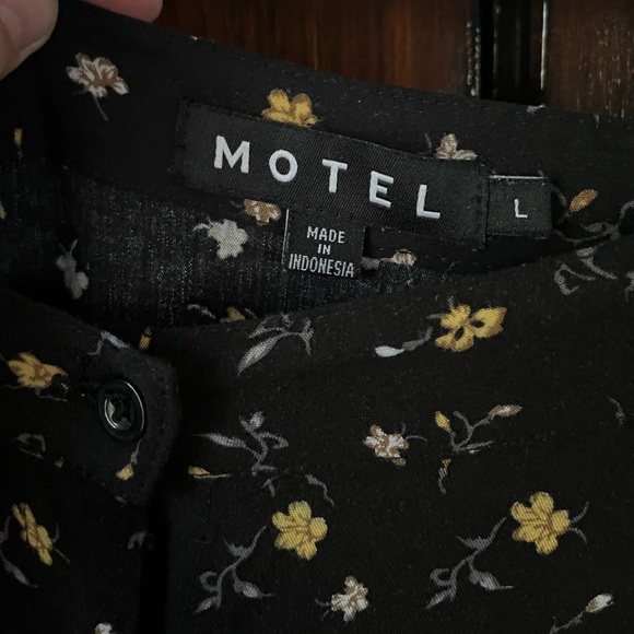 Motel Rocks Rima Maxi Skirt - Picture 5 of 5